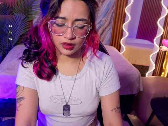Kristen-tay webcam