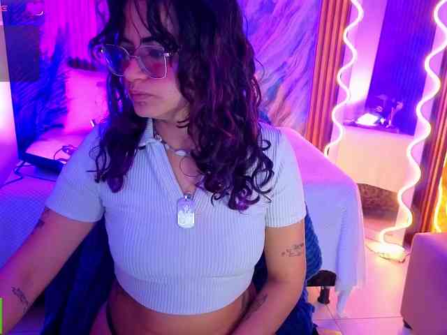Kristen-tay webcam