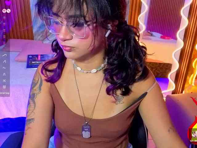Kristen-tay webcam