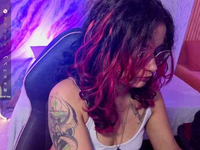 Kristen-tay
