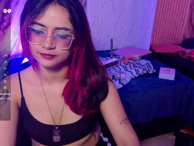 Kristen-tay webcam