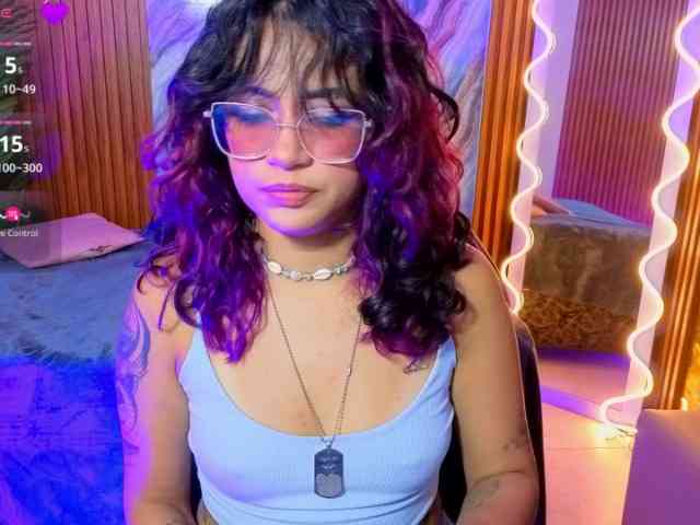 Kristen-tay webcam