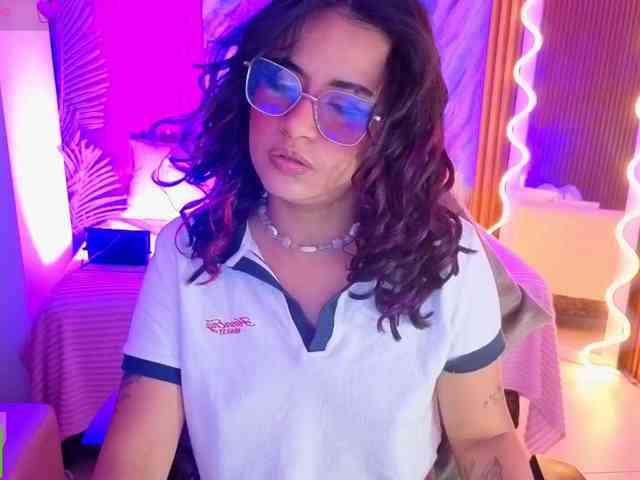Kristen-tay webcam