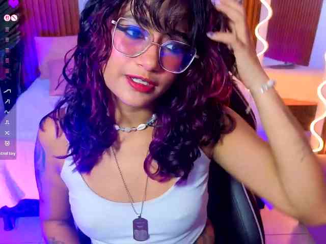Kristen-tay webcam