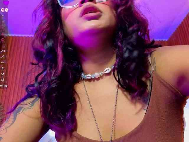 Kristen-tay webcam