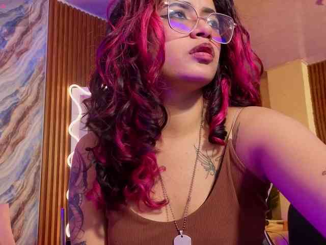 Kristen-tay webcam