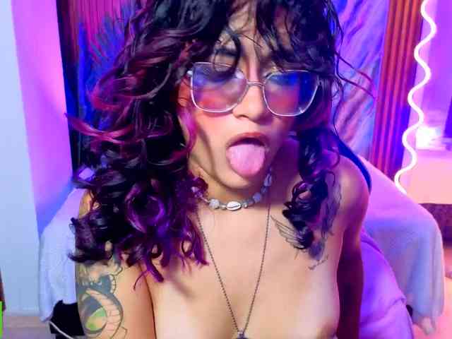 Kristen-tay Kristen-tay
