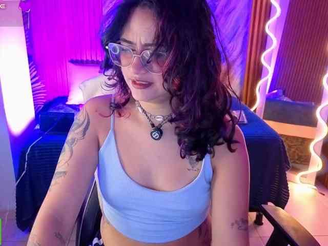 Kristen-tay