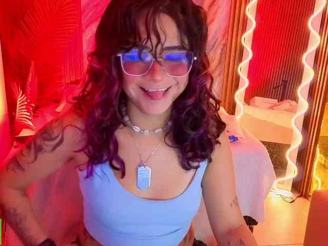 Kristen-tay webcam