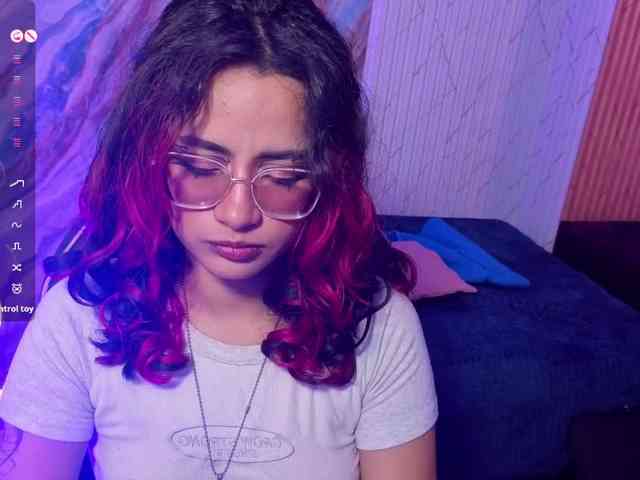 Kristen-tay webcam