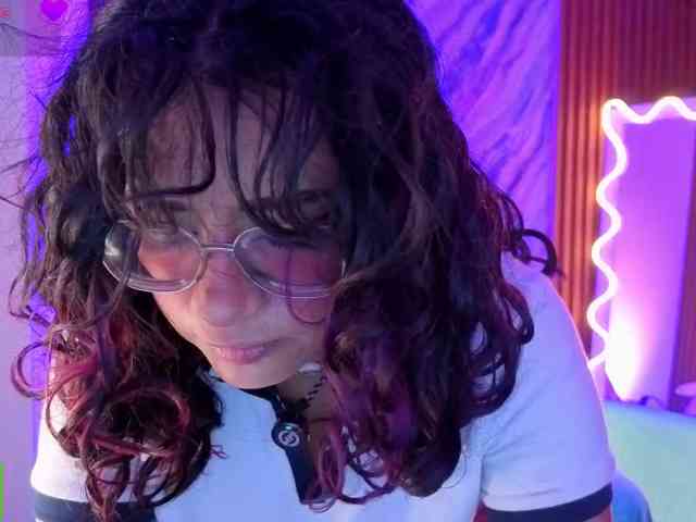 Kristen-tay