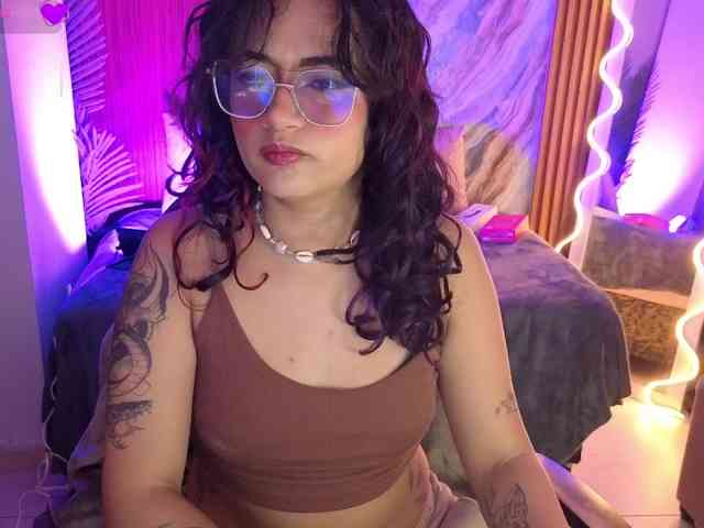 Kristen-tay