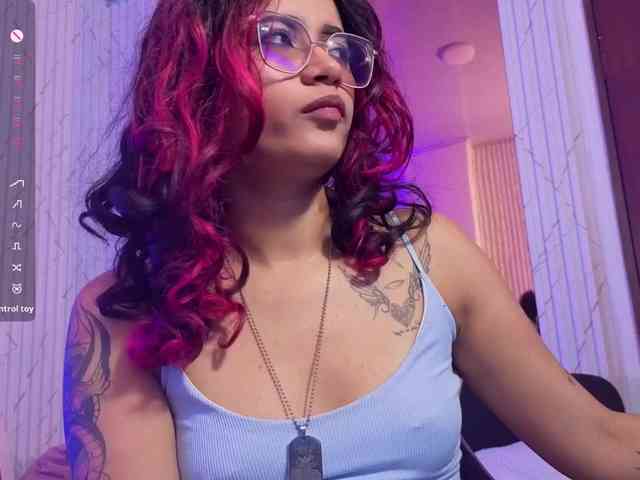 Kristen-tay webcam