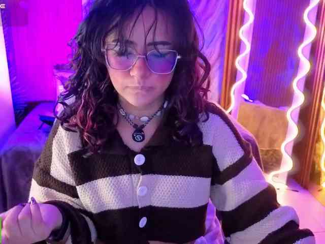 Kristen-tay