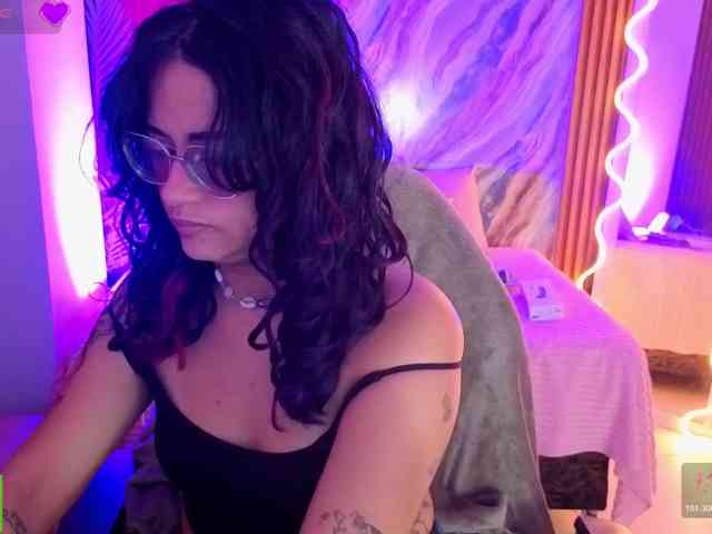 Kristen-tay