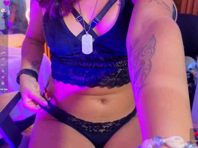 Kristen-tay webcam