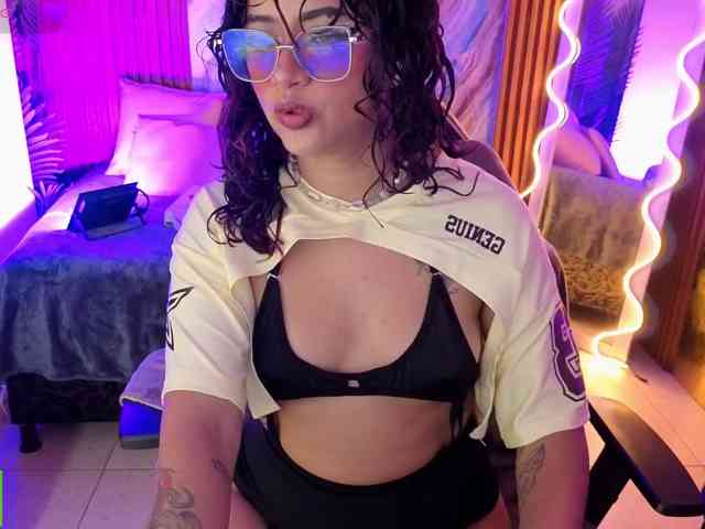 Kristen-tay