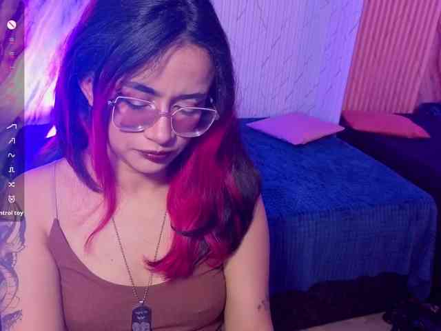 Kristen-tay webcam