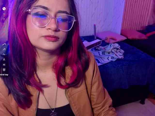 Kristen-tay webcam