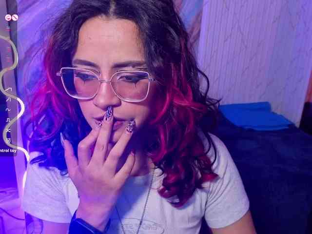 Kristen-tay webcam