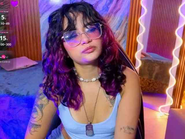 Kristen-tay webcam