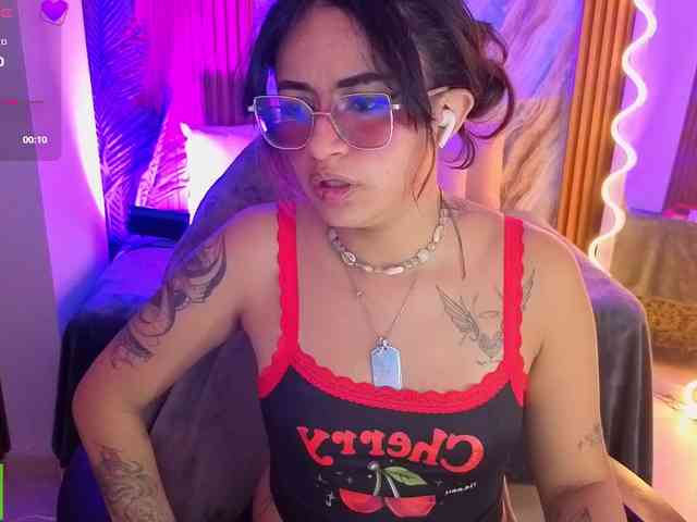 Kristen-tay