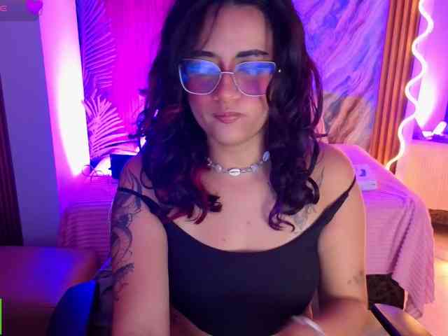 Kristen-tay webcam