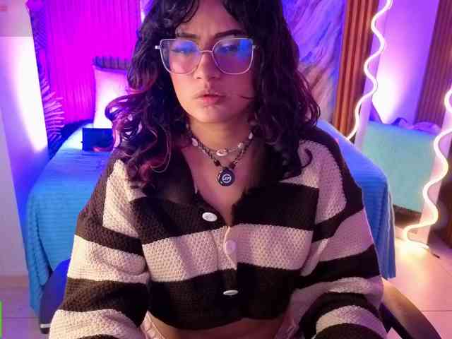Kristen-tay Kristen-tay