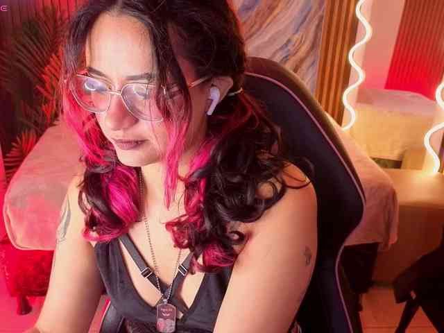 Kristen-tay webcam