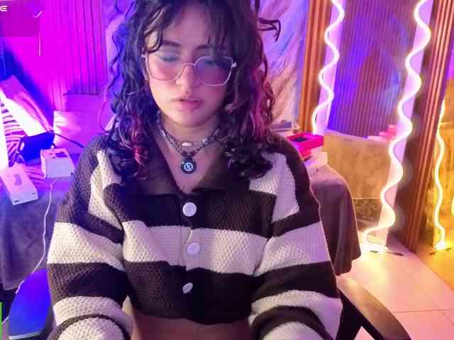 Kristen-tay