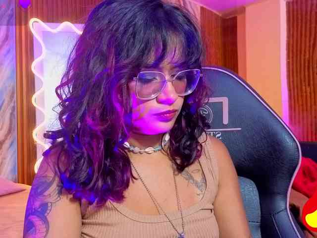 Kristen-tay webcam