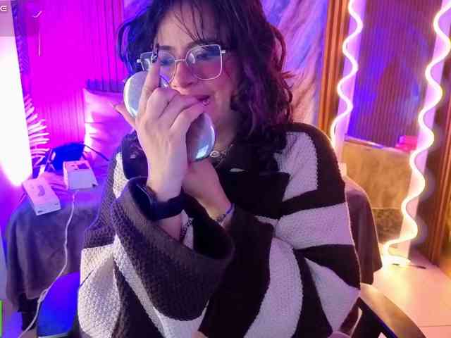 Kristen-tay Kristen-tay