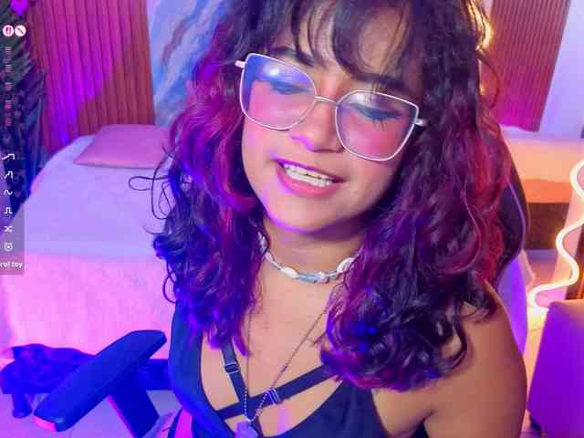 Kristen-tay webcam
