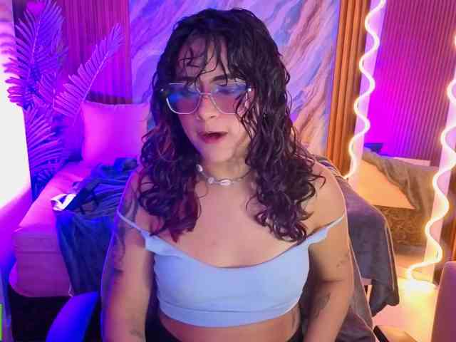 Kristen-tay webcam