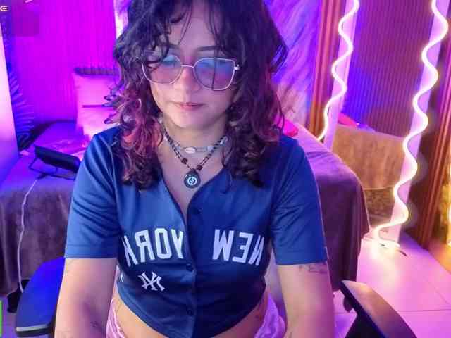Kristen-tay