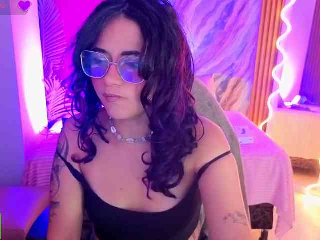 Kristen-tay webcam