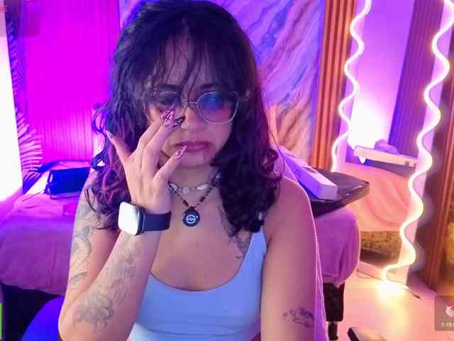 Kristen-tay