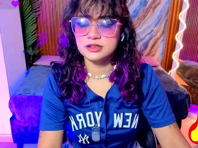 Kristen-tay webcam