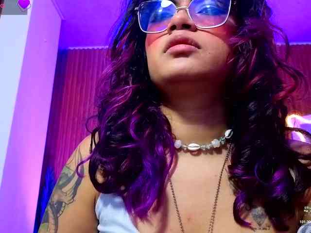 Kristen-tay webcam