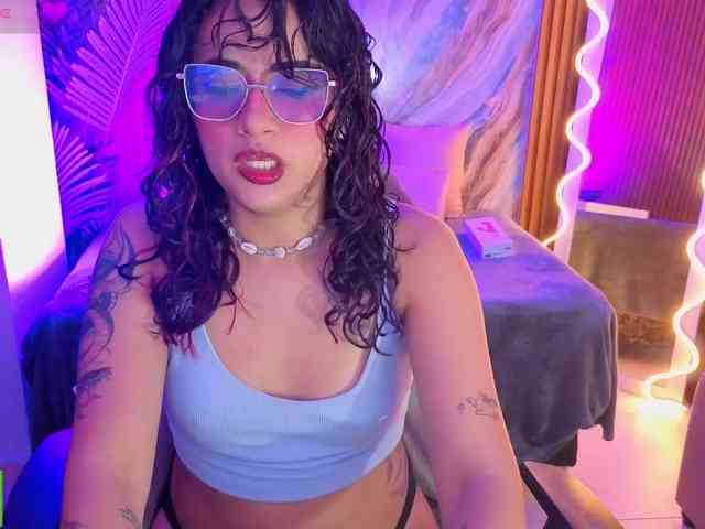 Kristen-tay webcam