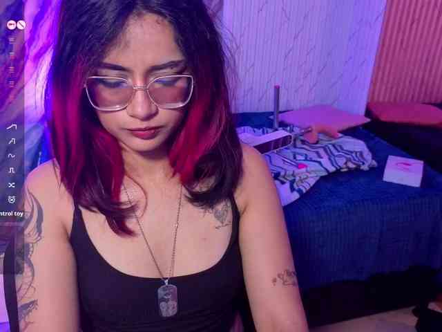Kristen-tay webcam