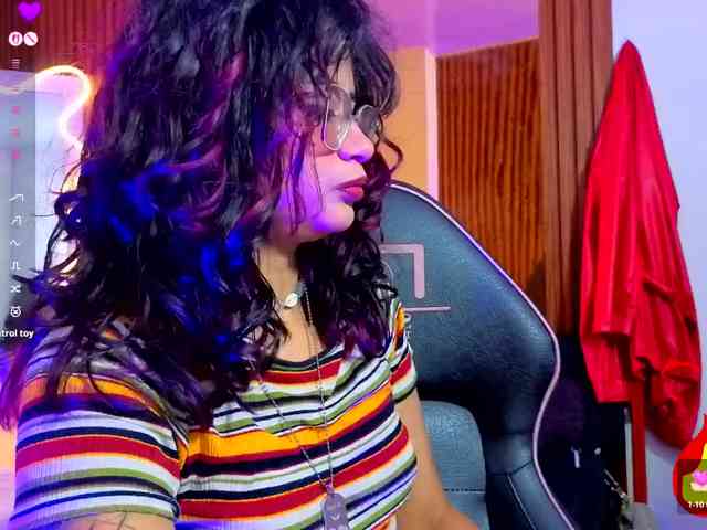 Kristen-tay webcam