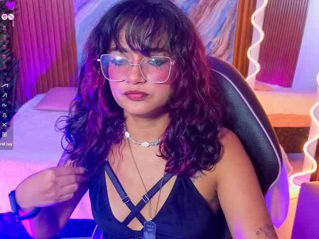 Kristen-tay webcam