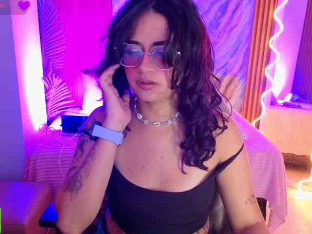 Kristen-tay webcam