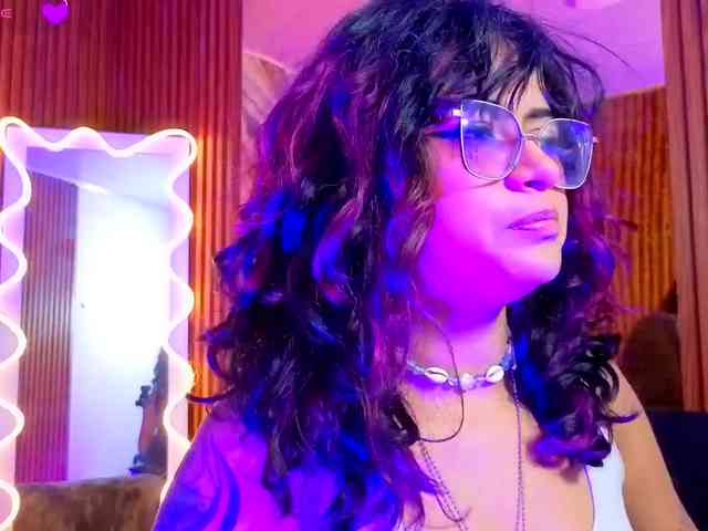 Kristen-tay webcam