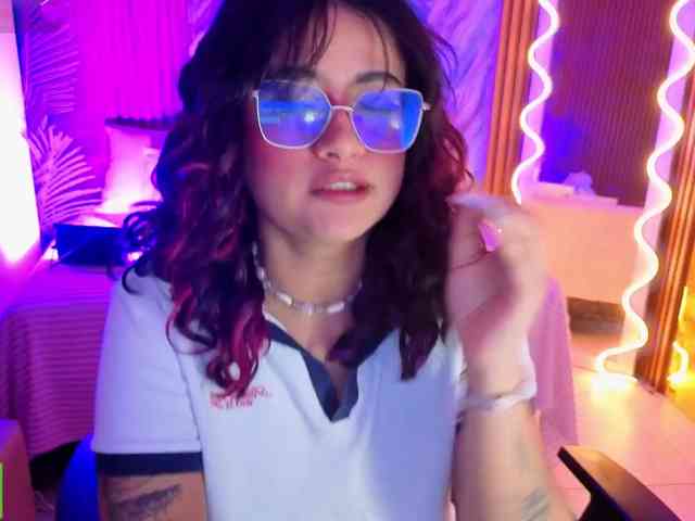 Kristen-tay