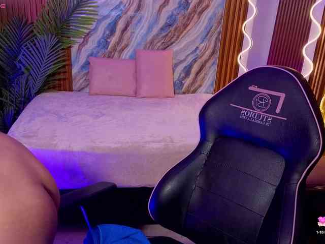 Kristen-tay webcam