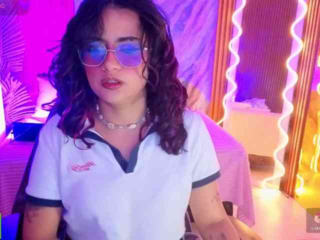Kristen-tay