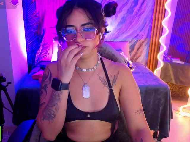 Kristen-tay