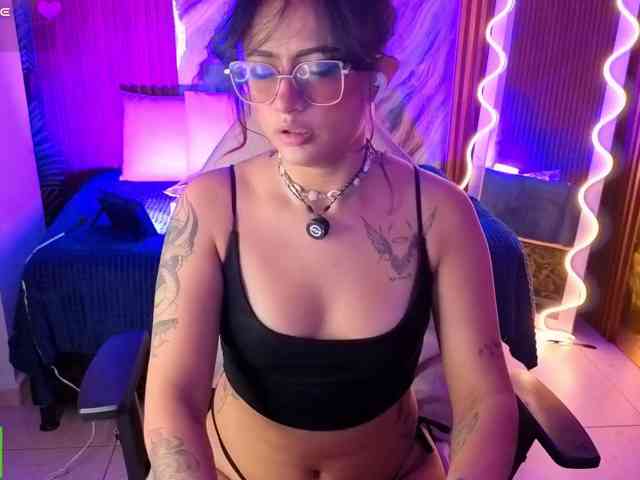 Kristen-tay